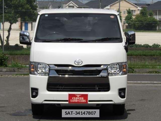 Toyota HIACE VAN 2026-03 7937218-2