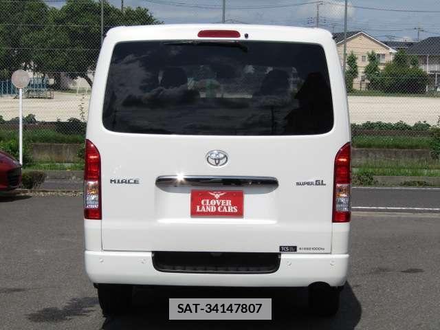 Toyota HIACE VAN 2026-03 7937218-3