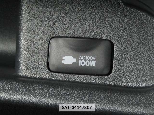 Toyota HIACE VAN 2026-03 7937218-9