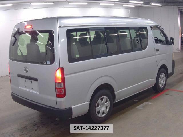 Toyota HIACE WAGON 2012-04 7936567-4