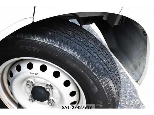 Daihatsu HIJET CARGO 2015-11 7937000-17