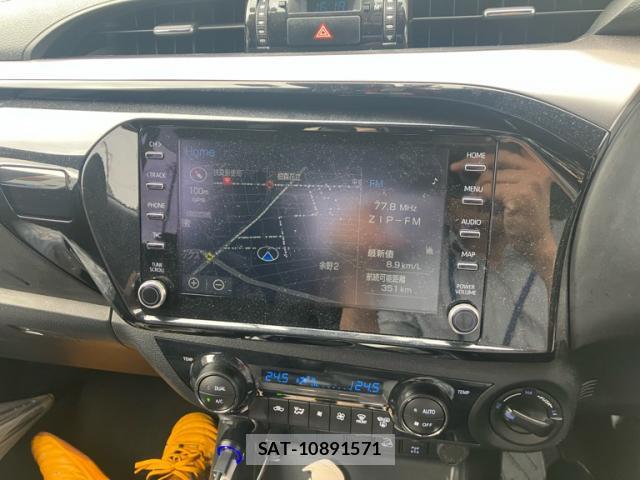 Toyota HILUX 2023-10 7934625-18