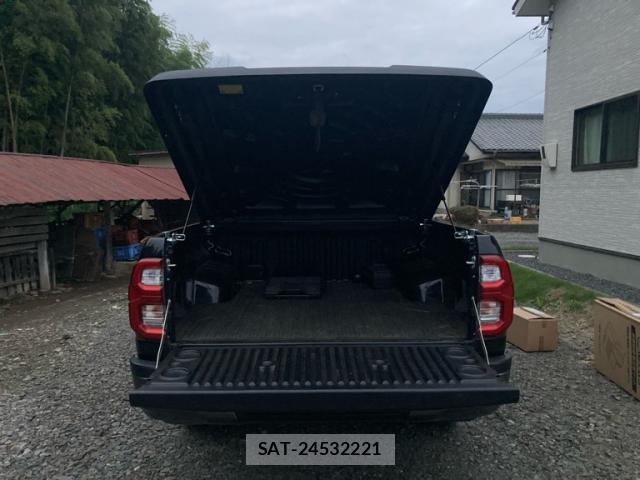 Toyota HILUX 2019-01 7934771-4
