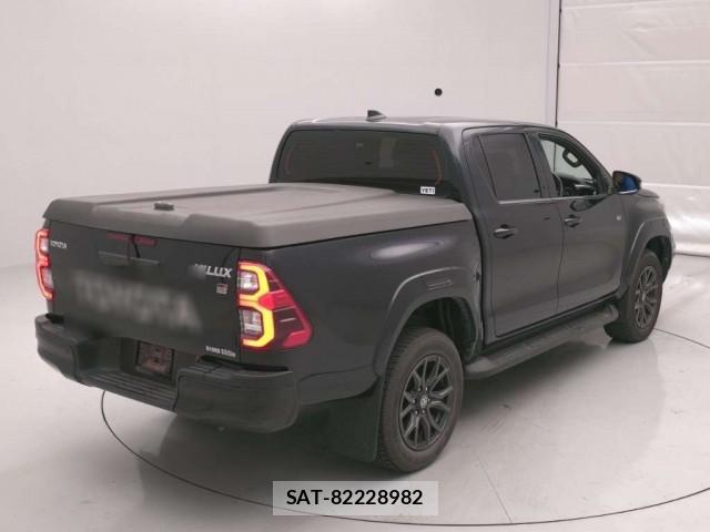 Toyota HILUX 2024-06 7936048-1
