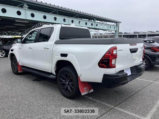 Toyota HILUX 2024-08 7936796-1