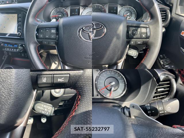 Toyota HILUX 2022-11 7936805-9