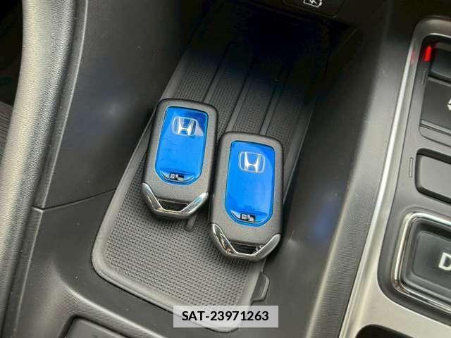 Honda INSIGHT 2019-02 7936222-12