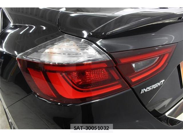 Honda INSIGHT 2020-08 7936909-17