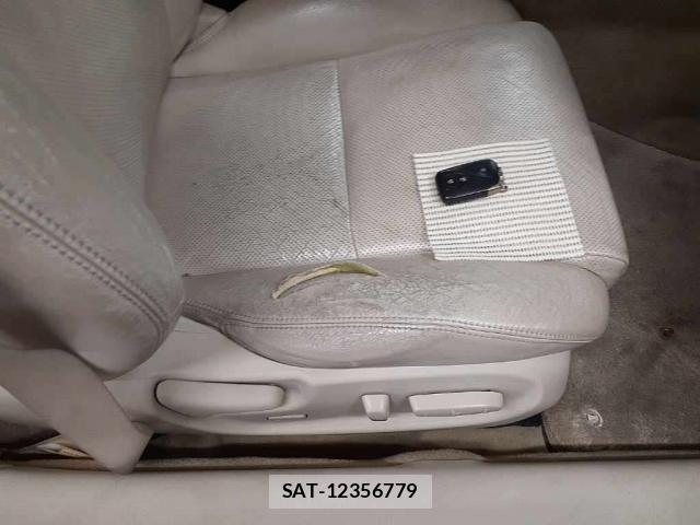 Lexus IS 2009-06 7936137-5