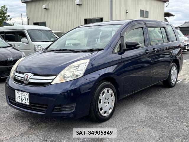 Toyota ISIS 2013-12 7935025-0