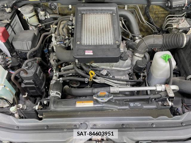 Suzuki JIMNY 2013-03 7934132-17