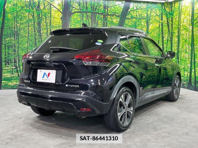 Nissan KICKS 2021-07 7935020-18