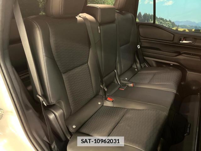 Toyota Land Cruiser 250 2025-07 7934888-8
