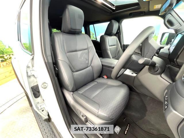 Toyota Land Cruiser 250 2024-11 7935586-7