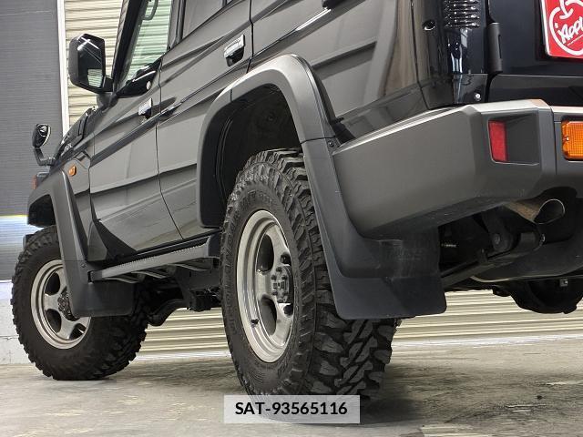 Toyota Land Cruiser 70 2025-03 7935911-9