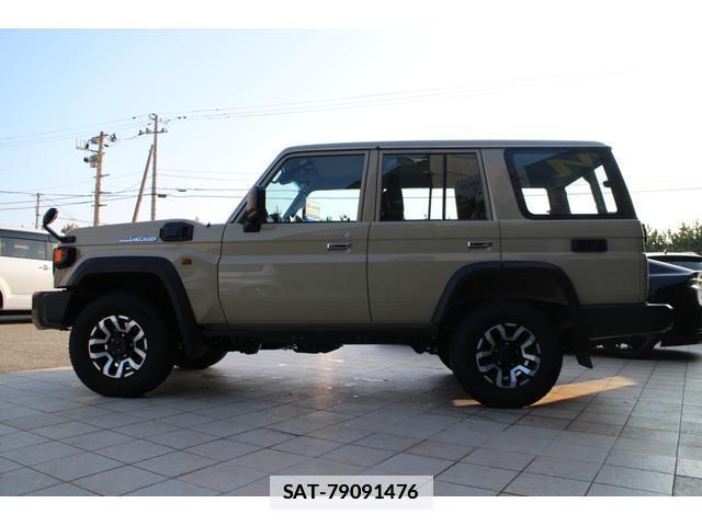 Toyota Land Cruiser 70 2025-07 7936034-3
