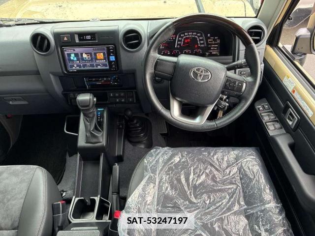 Toyota Land Cruiser 70 2025-02 7936308-2
