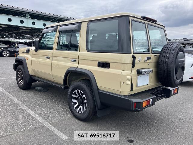 Toyota Land Cruiser 70 2025-01 7936816-1