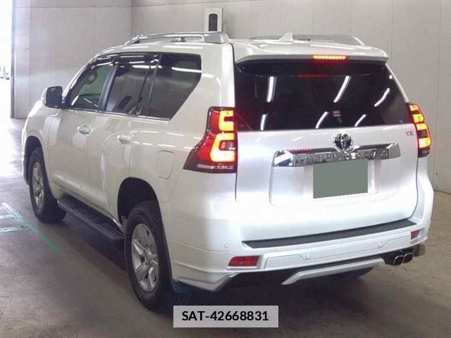 Toyota LAND CRUISER PRADO 2022-10 7933850-4