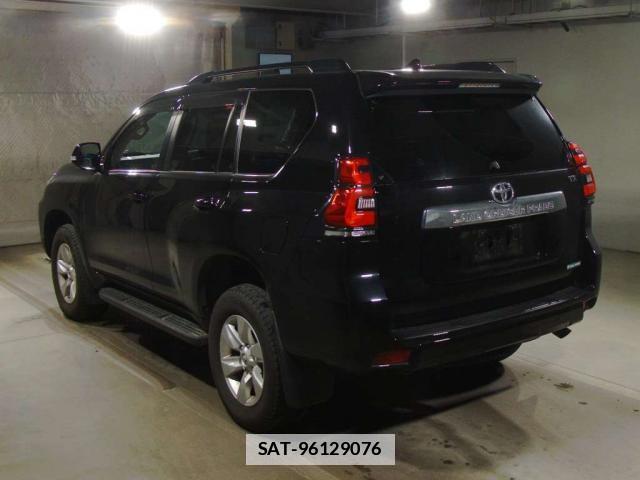 Toyota LAND CRUISER PRADO 2021-06 7936499-1