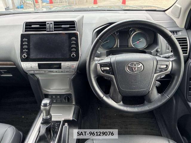 Toyota LAND CRUISER PRADO 2021-06 7936499-2