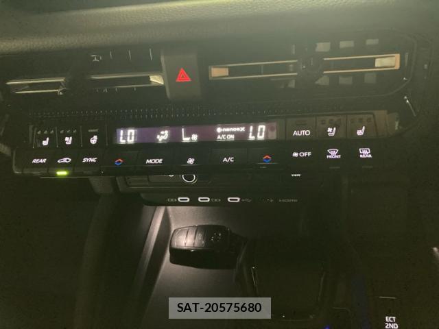 Toyota LAND CRUISER 2024-10 7935701-16