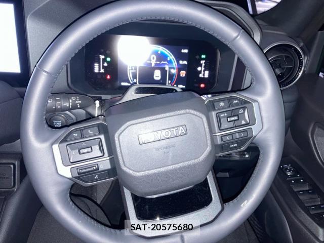 Toyota LAND CRUISER 2024-10 7935701-6