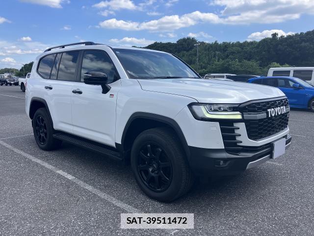Toyota LAND CRUISER 2023-05 7936829-0