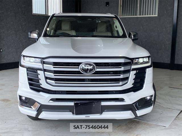 Toyota LAND CRUISER 2025-05 7936945-1
