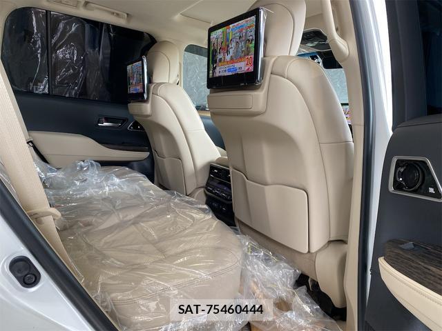 Toyota LAND CRUISER 2025-05 7936945-13