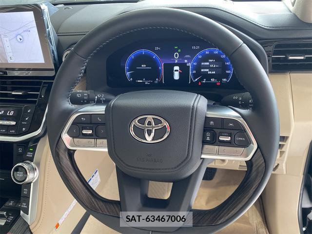 Toyota LAND CRUISER 2026-05 7936947-15