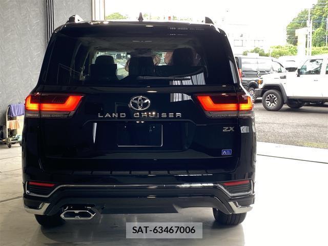 Toyota LAND CRUISER 2026-05 7936947-2