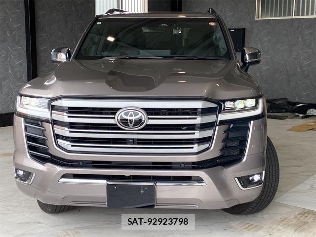 Toyota LAND CRUISER 2025-09 7936948-1
