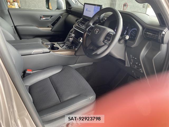 Toyota LAND CRUISER 2025-09 7936948-12
