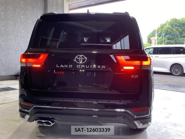 Toyota LAND CRUISER 2026-06 7936949-2