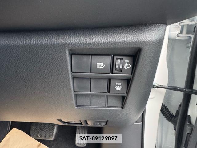 Suzuki LANDY 2025-07 7936655-19