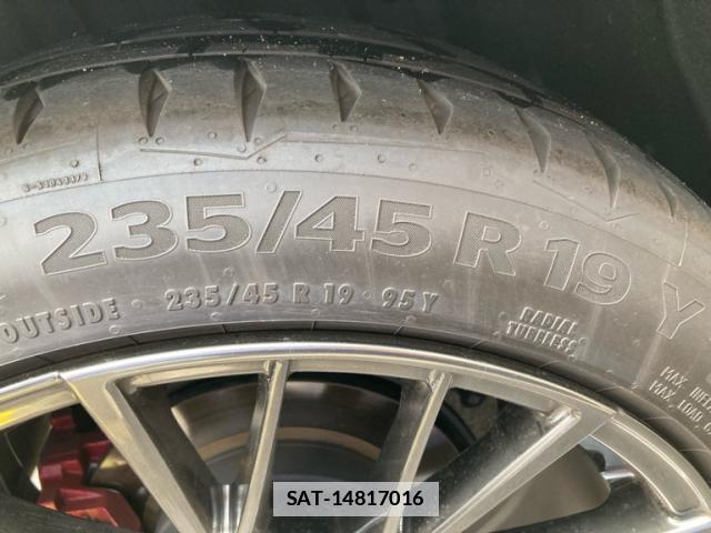 Lexus LBX 2025-09 7934683-4
