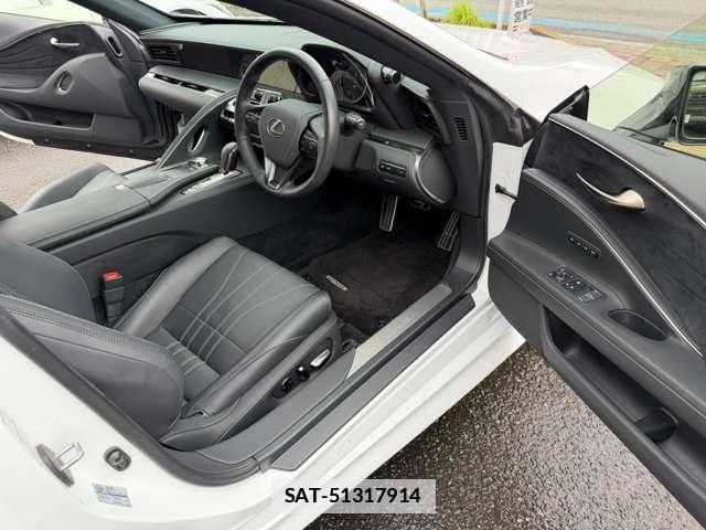 Lexus LC 2022-11 7936953-11