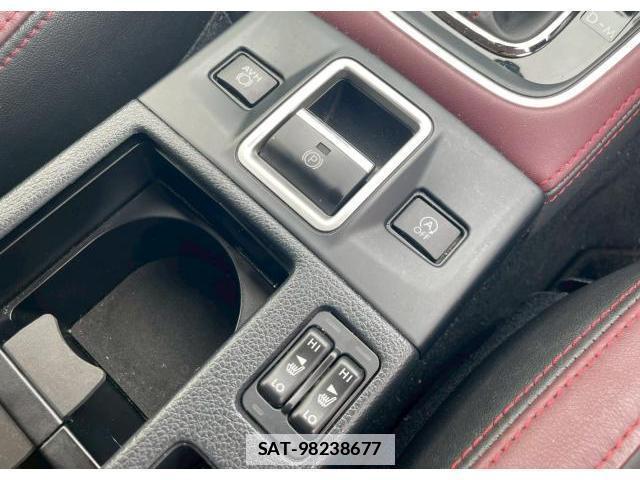Subaru LEVORG 2018-03 7935305-12