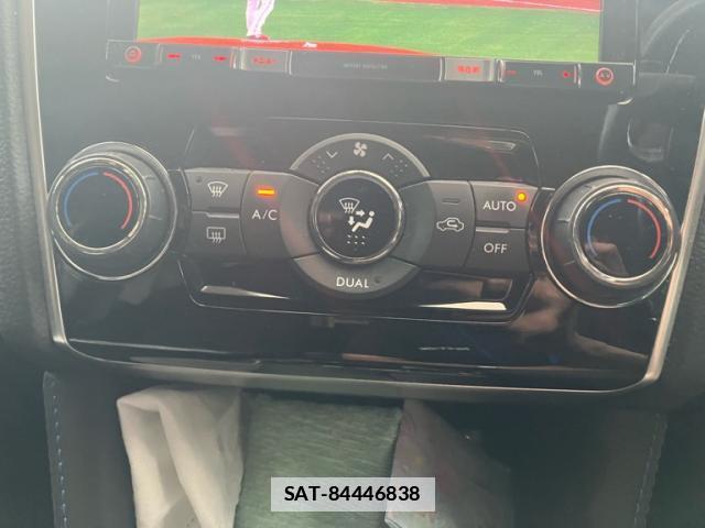 Subaru LEVORG 2015-09 7936706-18