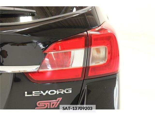 Subaru LEVORG 2018-02 7936870-18