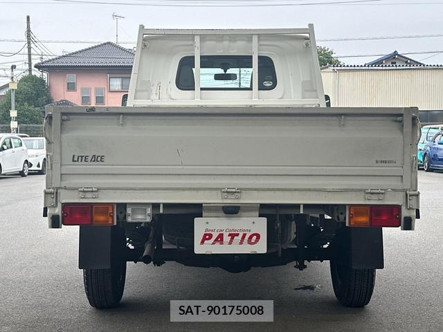 Toyota LITEACE TRUCK 2008-06 7935793-17