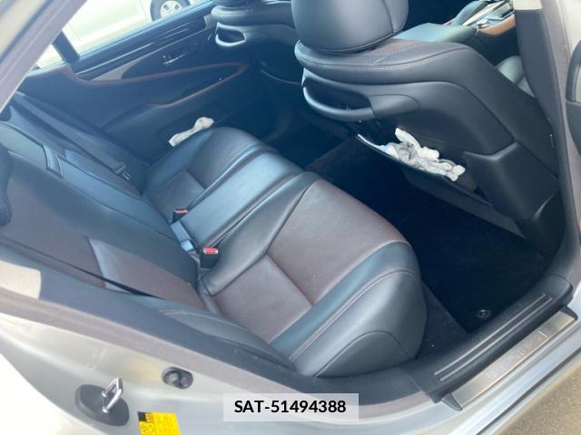Lexus LS 2013-03 7934699-16