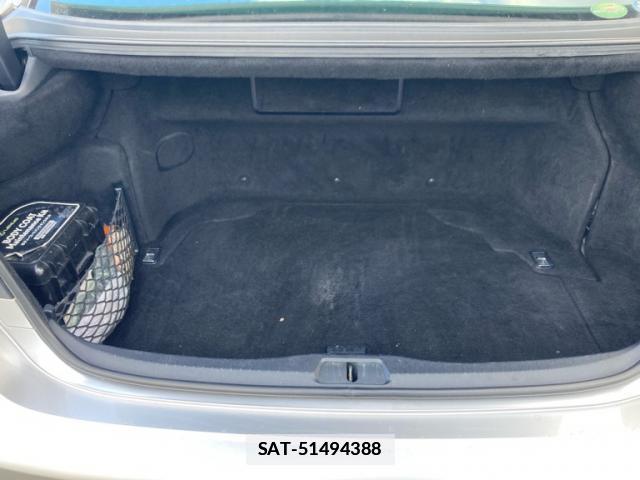 Lexus LS 2013-03 7934699-9