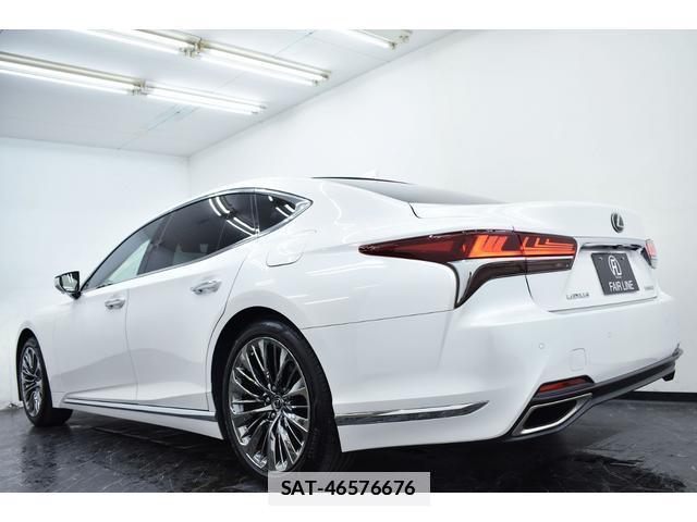 Lexus LS 2018-12 7935275-1
