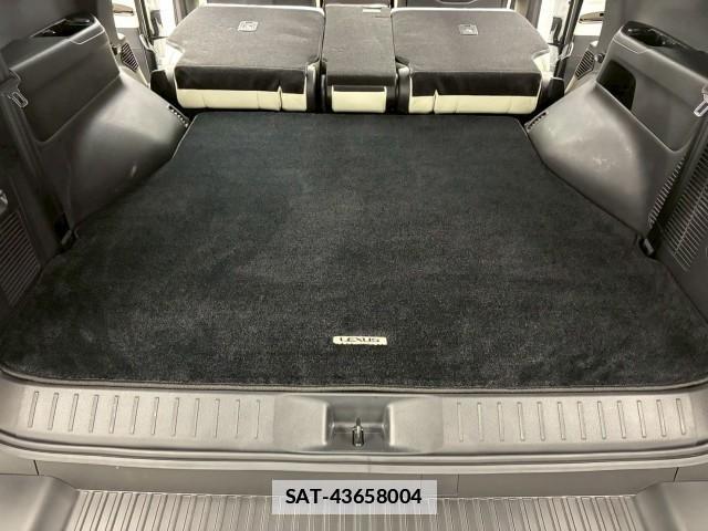 Lexus LX 2023-03 7935083-15