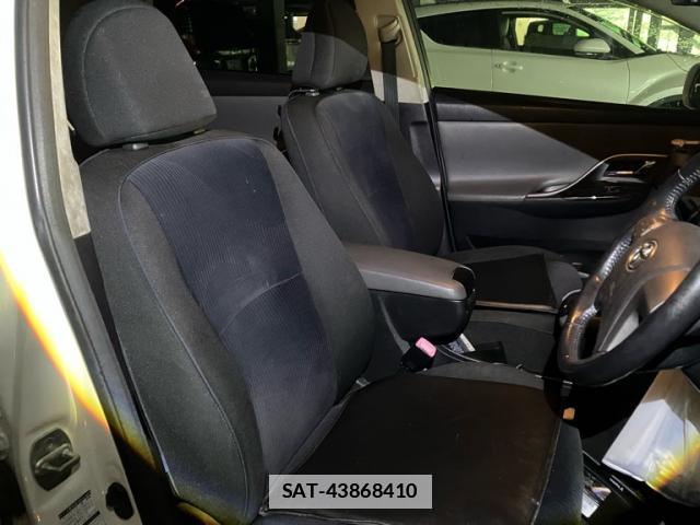 Toyota MARK X ZIO 2011-11 7934685-15