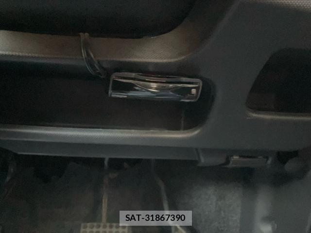 Daihatsu MOVE 2011-07 7936379-19