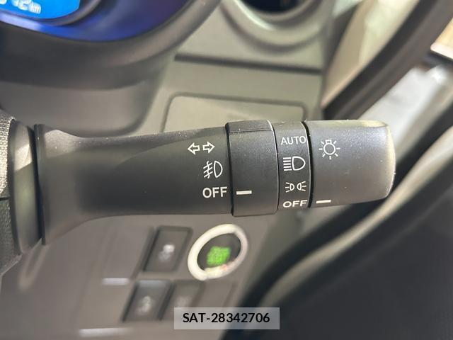 Daihatsu MOVE 2013-08 7937481-5