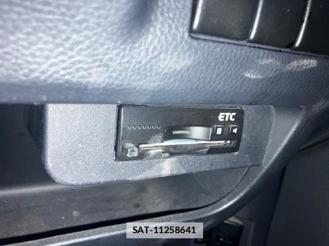 Suzuki MR WAGON 2011-10 7934352-15